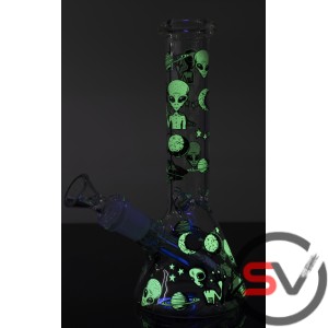 ALIENS AND UFO GLASS BEAKER With ICE CATCHER 8inch (GLOW IN DARK)
